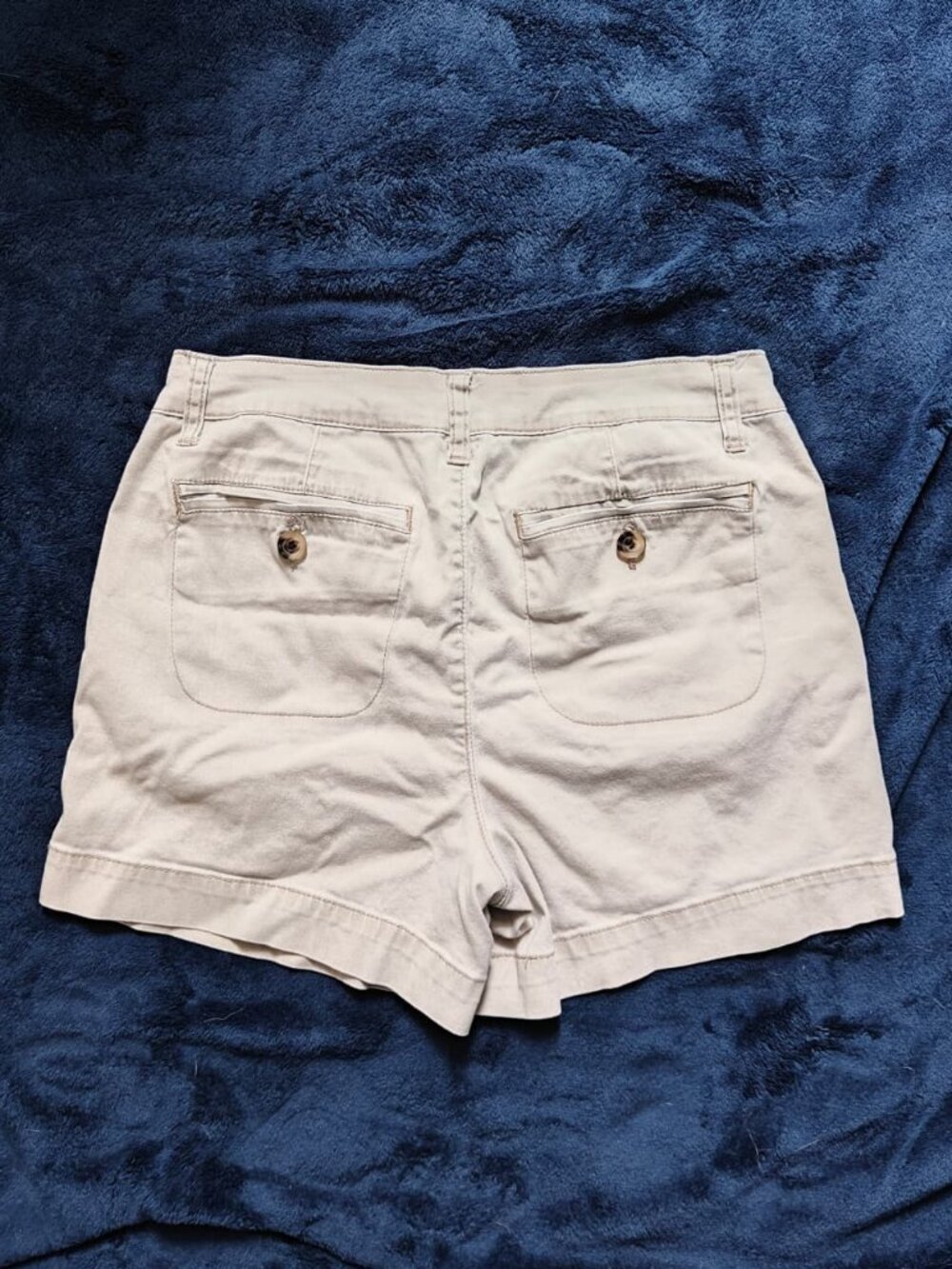 ONE 5 ONE Women’s Khaki Chino Shorts Size 8 Pockets